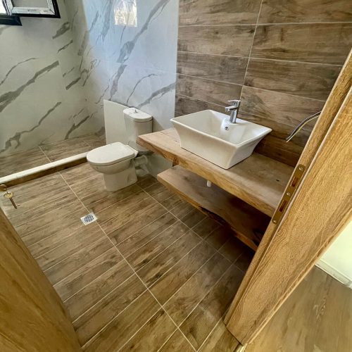 Artemida isogeio 38m2 me sofita 19m2 kai imiypogeio 40m2-24