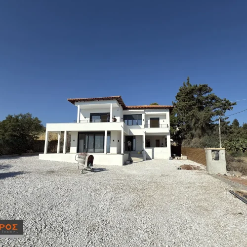 Melissi Korinthias 12