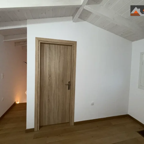 ano-loutro-xylokastro-isogeia-katoikia-80m²-me-sofita-17